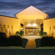 Holiday Inn - Thumbnail